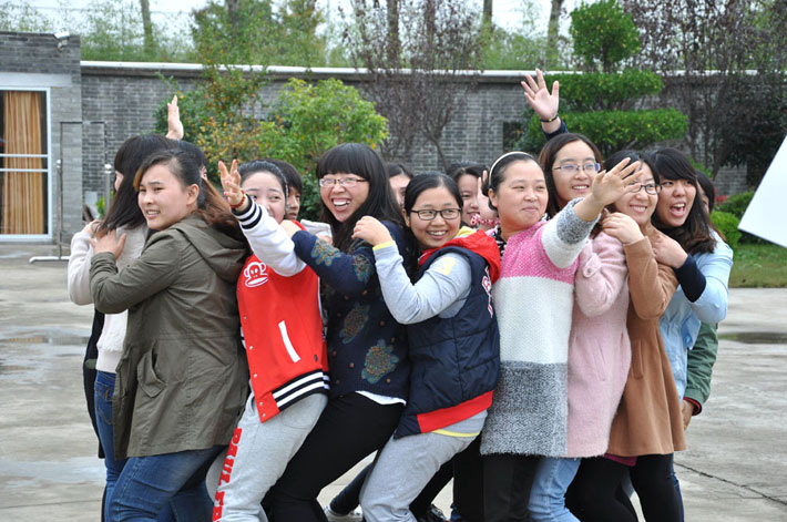 熱烈慶祝鹽城思科2014年Q3季度優(yōu)秀員工表彰大會圓滿舉行！